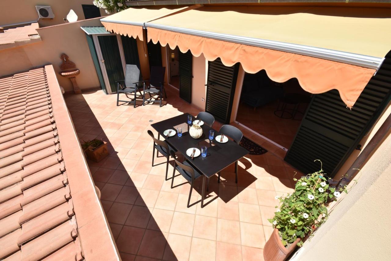 Spiaggia di CavoliRoute 25 - Cavoli - Vista Mare, Con Clima, Terrazza E Posto Autoアパートメント エクステリア 写真