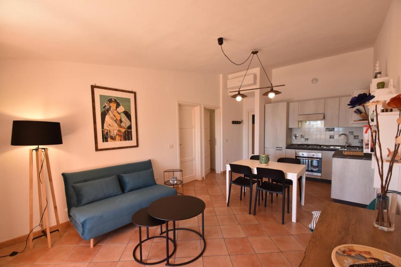 Spiaggia di CavoliRoute 25 - Cavoli - Vista Mare, Con Clima, Terrazza E Posto Autoアパートメント エクステリア 写真