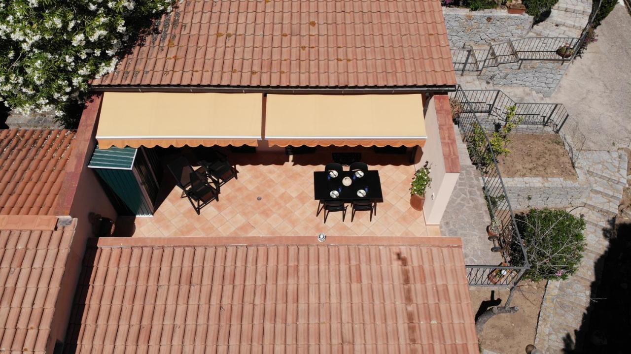 Spiaggia di CavoliRoute 25 - Cavoli - Vista Mare, Con Clima, Terrazza E Posto Autoアパートメント エクステリア 写真