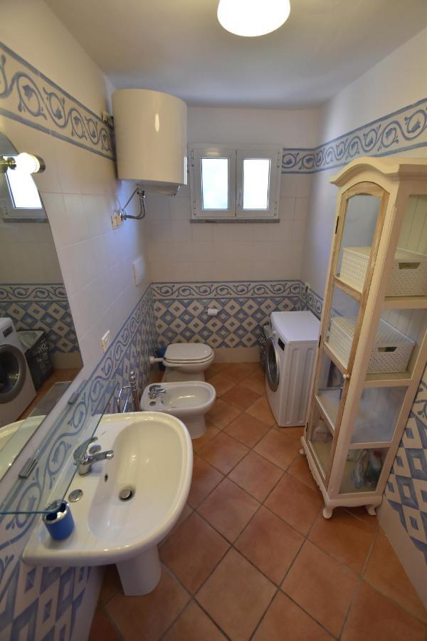 Spiaggia di CavoliRoute 25 - Cavoli - Vista Mare, Con Clima, Terrazza E Posto Autoアパートメント エクステリア 写真